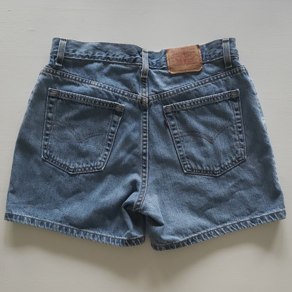 Vintage Levi's High-waisted Denim Shorts